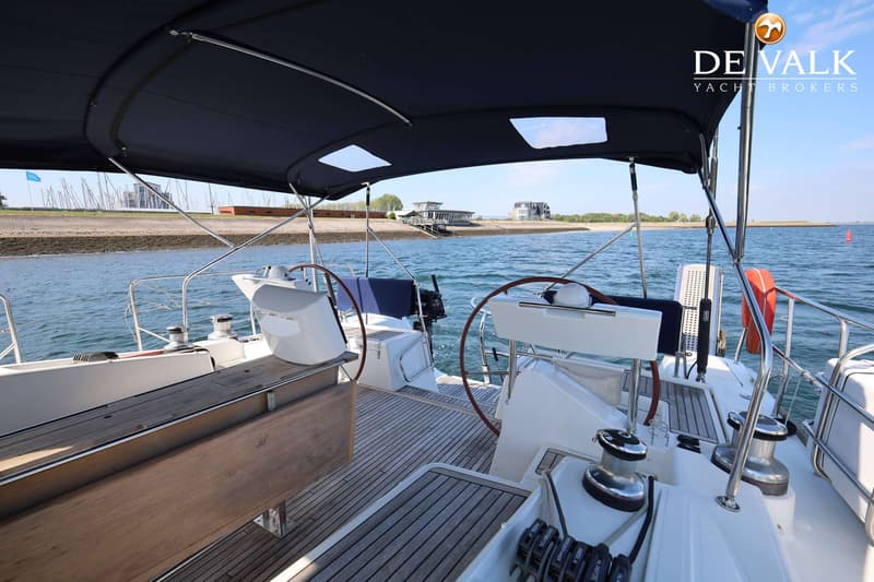 Beneteau Oceanis 58 foto 14