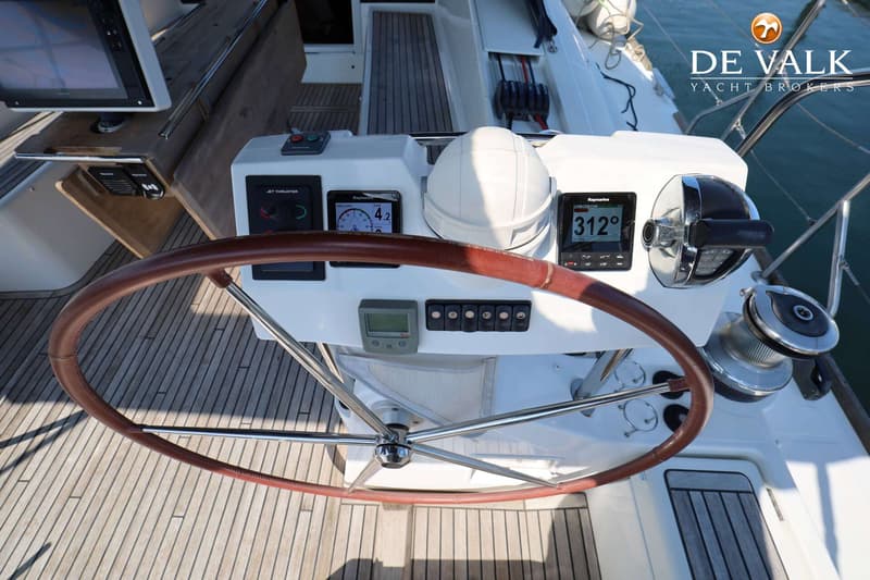 Beneteau Oceanis 58 foto 17