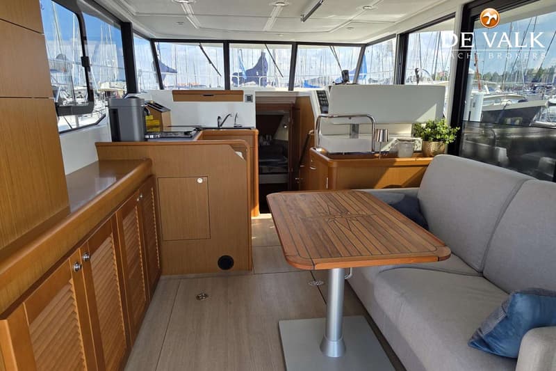 Beneteau Swift Trawler 35 foto 19