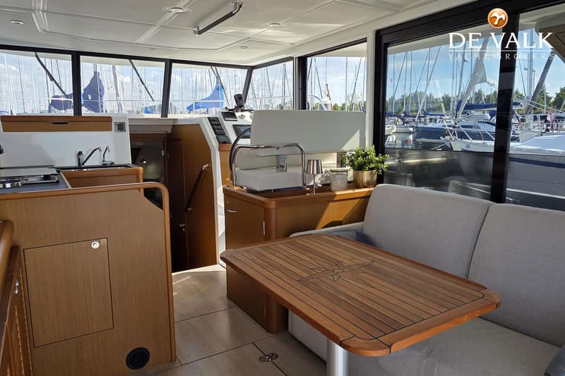 Beneteau Swift Trawler 35 foto 21