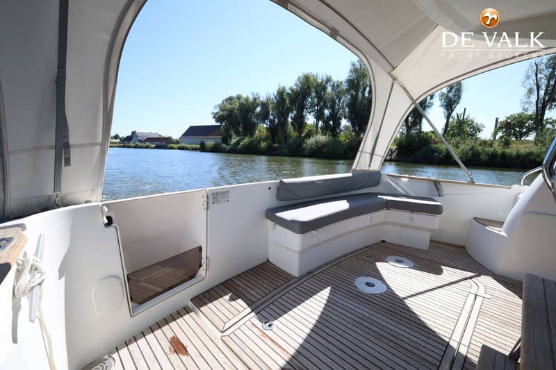 Beneteau Antares 36 foto 12