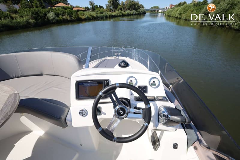 Beneteau Antares 36 foto 15