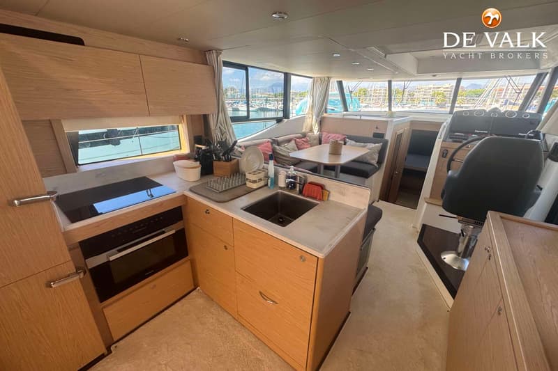 Beneteau Swift Trawler 48 foto 20