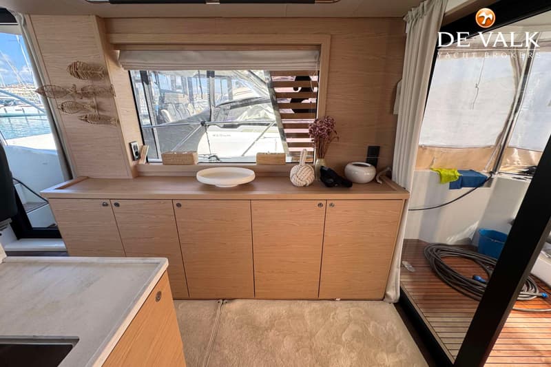 Beneteau Swift Trawler 48 foto 21
