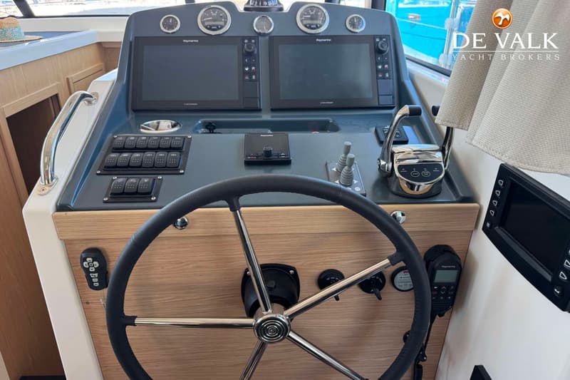 Beneteau Swift Trawler 48 foto 23