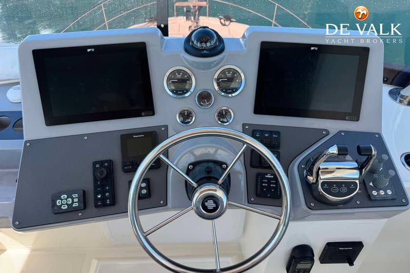 Beneteau Swift Trawler 48 foto 6