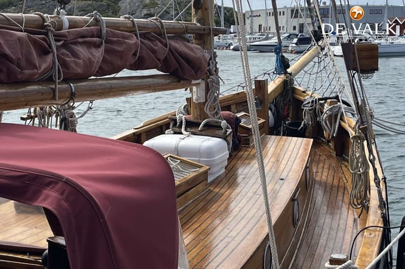 Small sailing ship From Laso foto 4