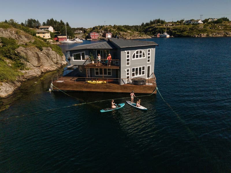 Grey Floating House Houseboat foto 2