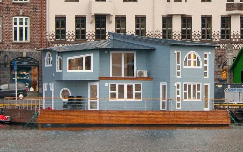 Grey Floating House Houseboat foto 3