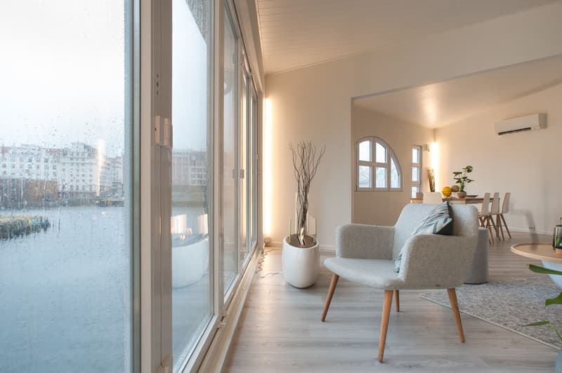 Grey Floating House Houseboat foto 9