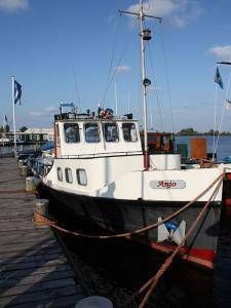 Sleepboot 17.36 foto 18