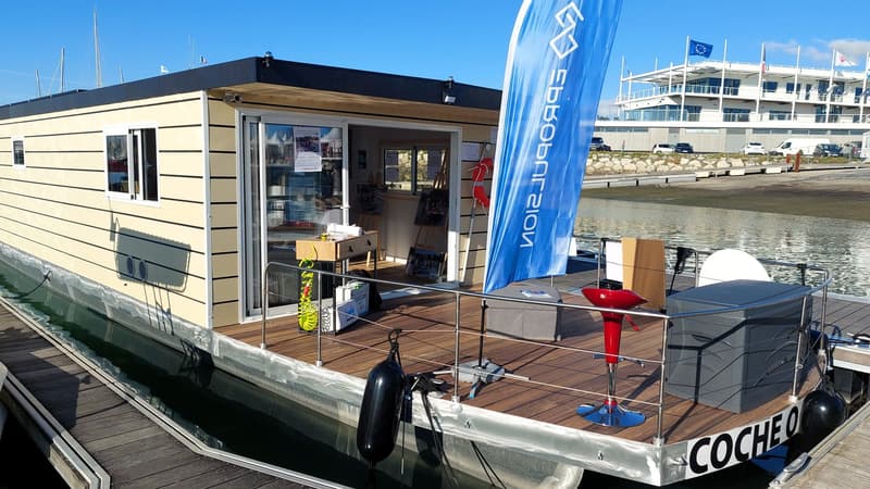 Phoebus Coche Solaire Lectrical Self Powered Boat Catamaran Standaard foto 3