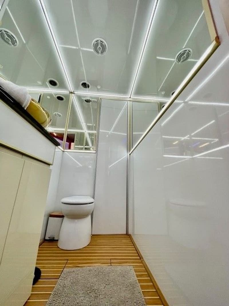 Houseboat Holiday HB 39 Elektrisch En Hybride + Sauna foto 17