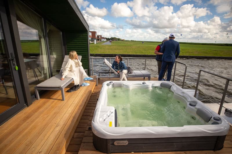 Twin M-Cabin Houseboat foto 5