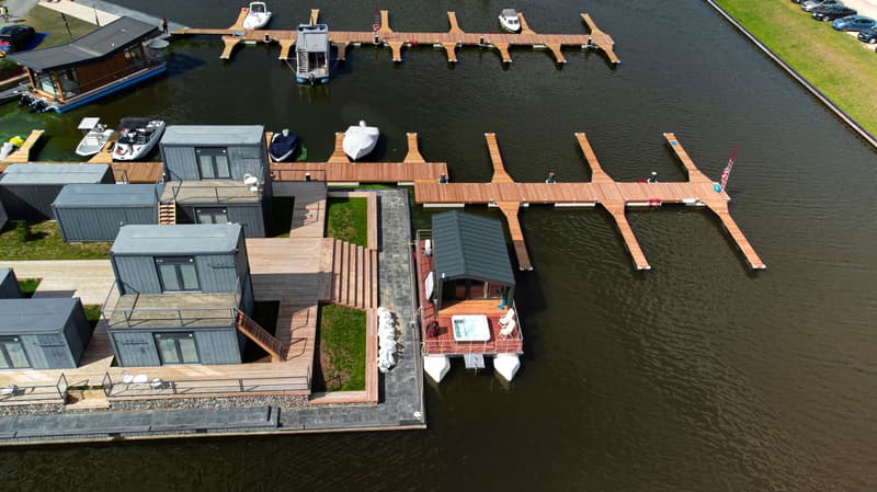 Twin M-Cabin Houseboat foto 10