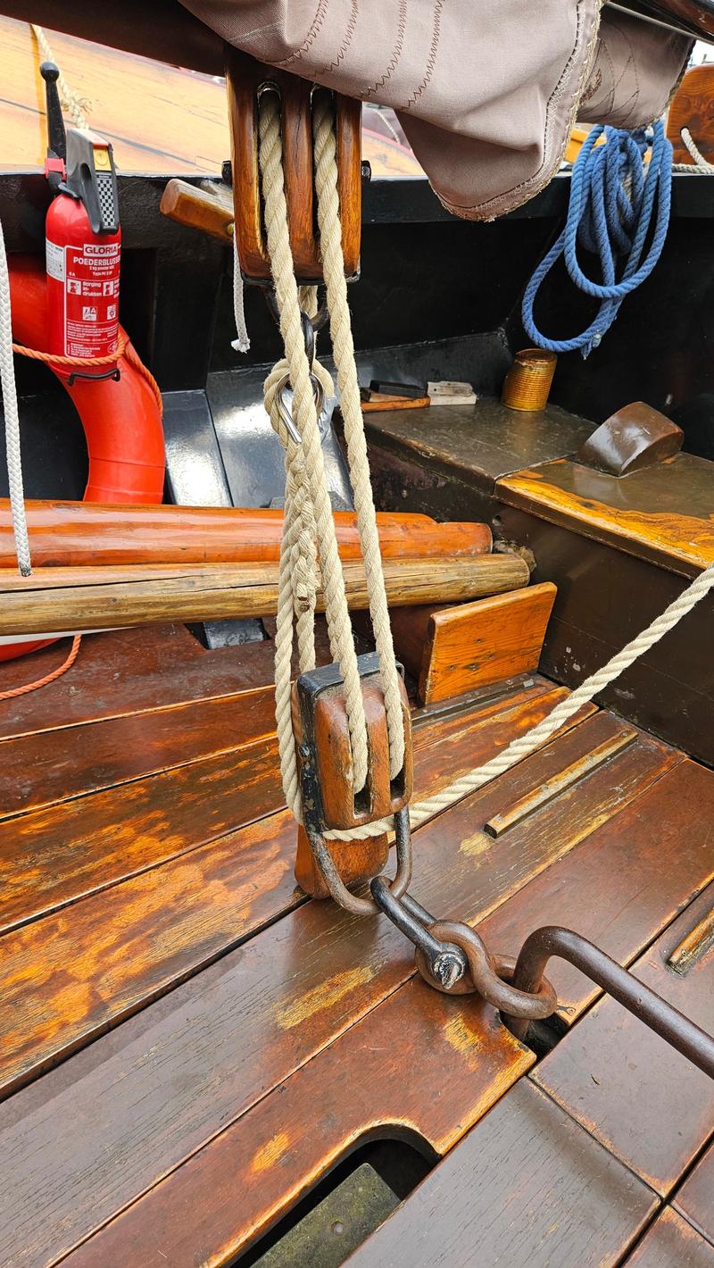 Zeeschouw Visserman 11.00 foto 18