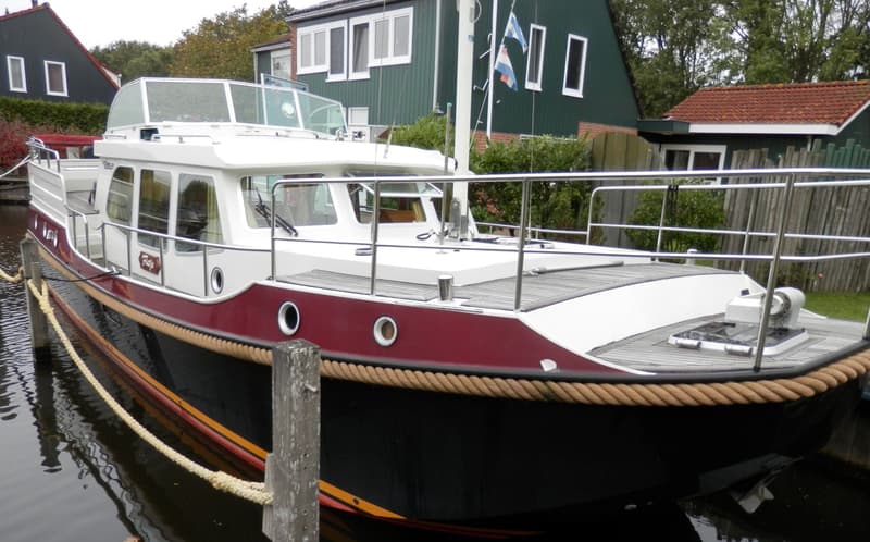 Linssen 380 Dutch Sturdy AC Twin foto 2