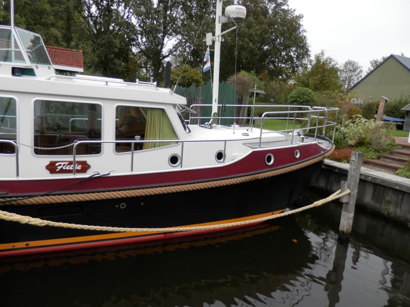 Linssen 380 Dutch Sturdy AC Twin foto 8