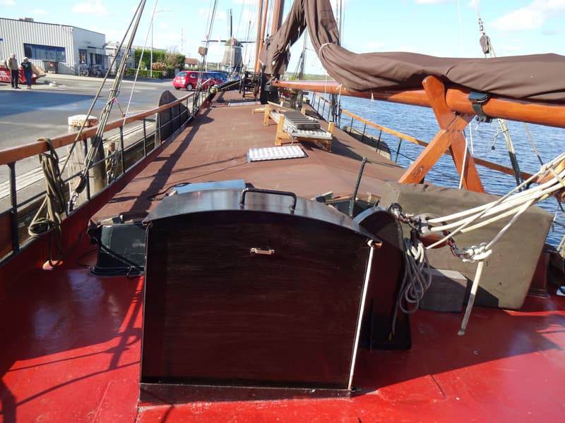 Hasselteraak 24.00 Charter/woonschip foto 18