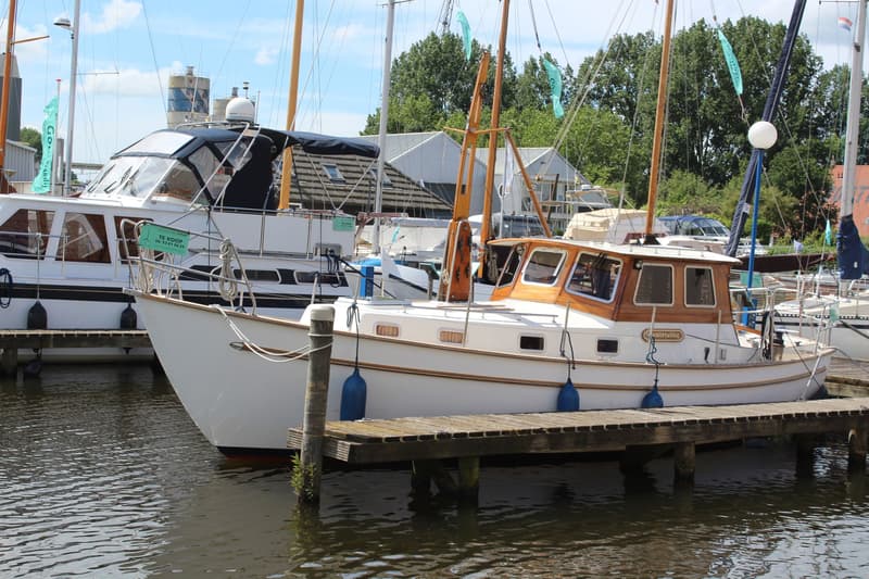 Taling 30 ST Motorsailer foto 1