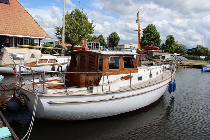 Taling 30 ST Motorsailer foto 2