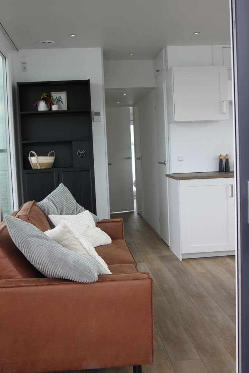 Houseboat Friesland 12.75 X 4.50 (inboard Engine) foto 11