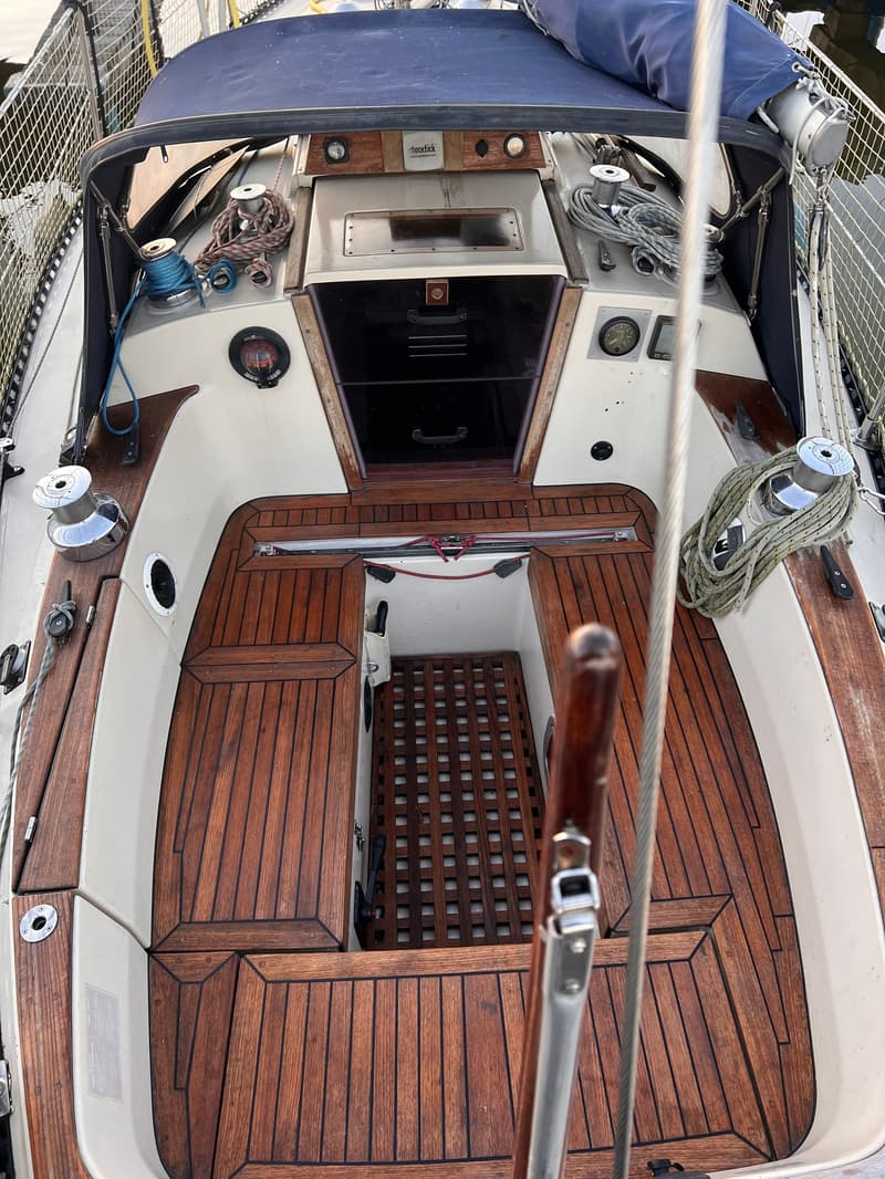 Beneteau First 30 foto 15