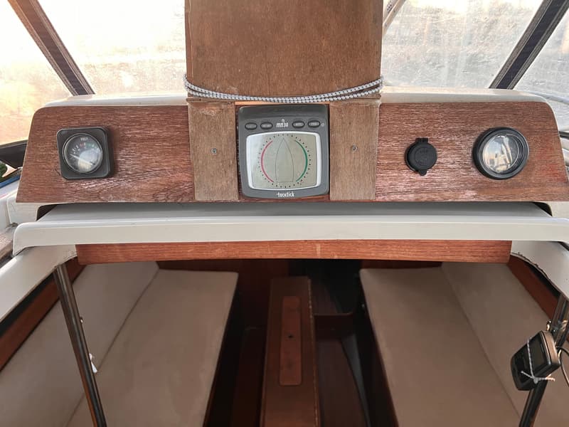 Beneteau First 30 foto 23