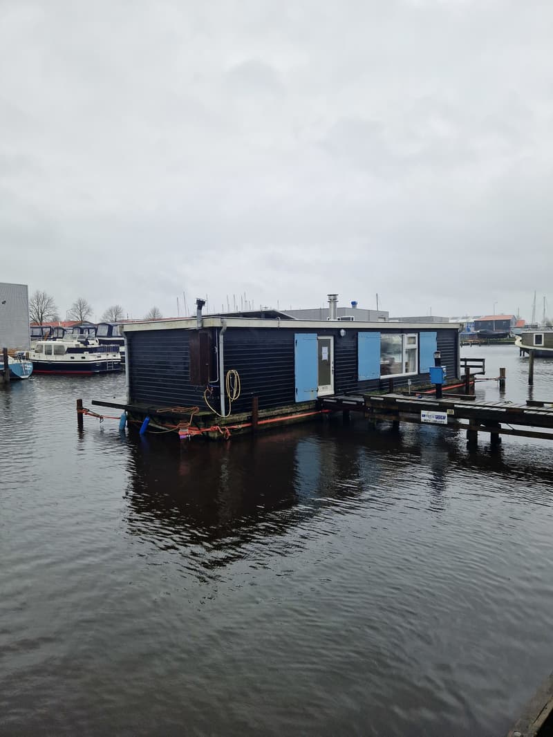 Woonark 16.00 Geen Vaste Ligplaats! foto 2
