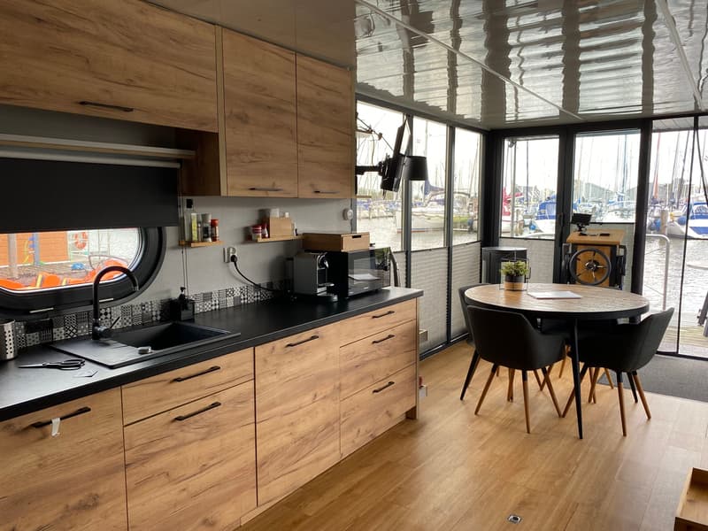 Campi 400 Houseboat Warns Met Ligplaats , Eigen Steiger En Chartermogelijkheid Houseboats foto 6
