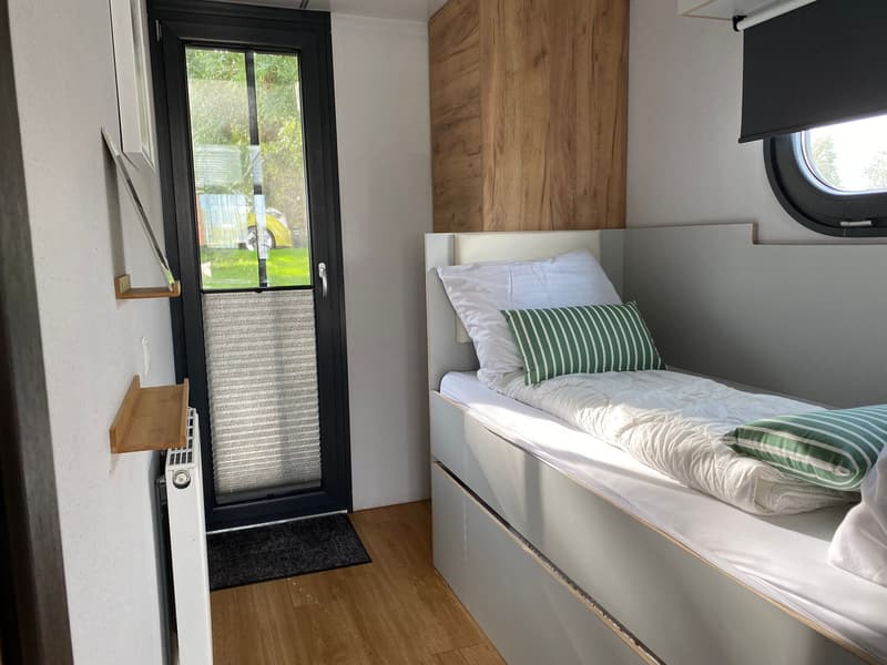 Campi 400 Houseboat Warns Met Ligplaats , Eigen Steiger En Chartermogelijkheid Houseboats foto 9