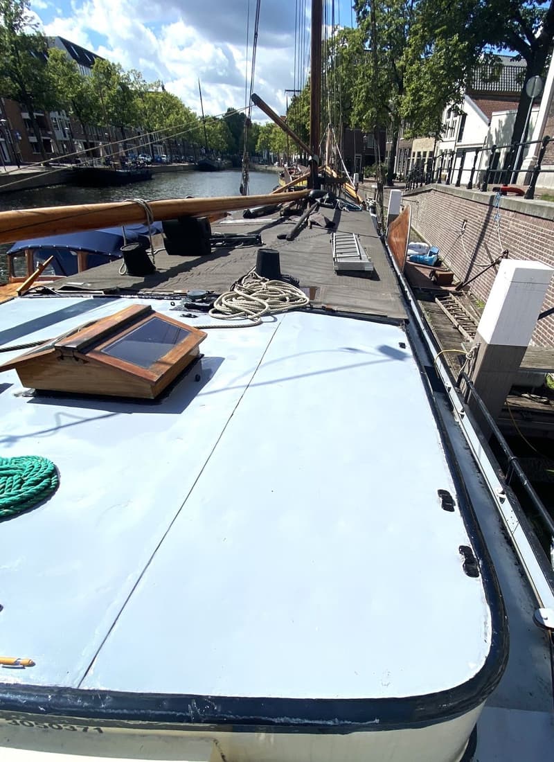 Klipperaak Woonschip foto 6