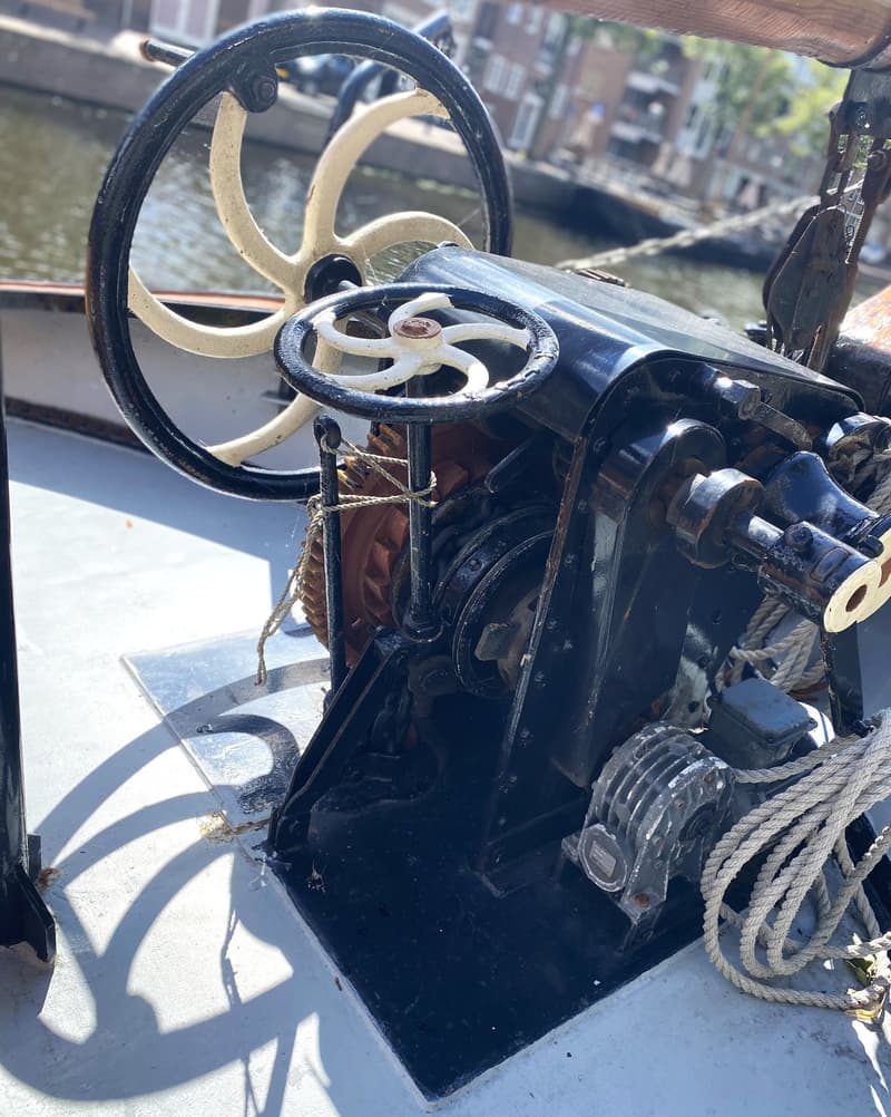 Klipperaak Woonschip foto 10