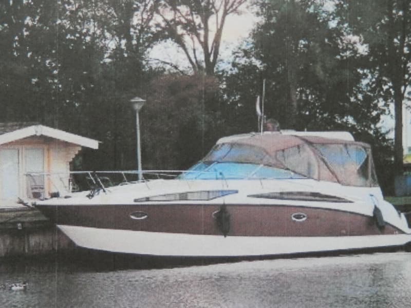 Bayliner 325 SB foto 2