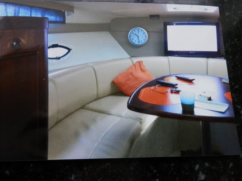 Bayliner 325 SB foto 12