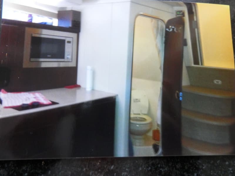 Bayliner 325 SB foto 18