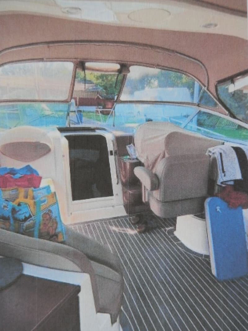 Bayliner 325 SB foto 7