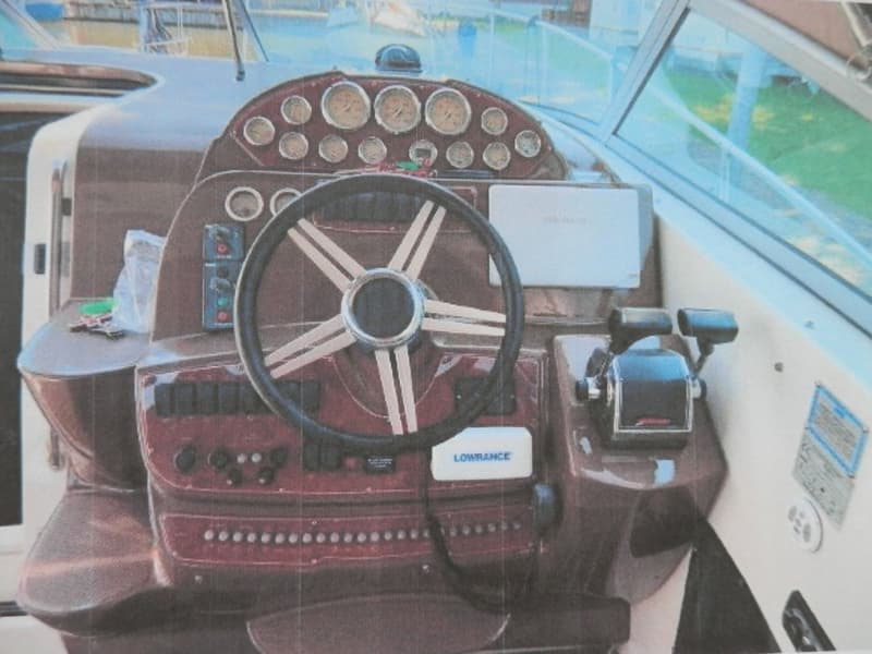 Bayliner 325 SB foto 9