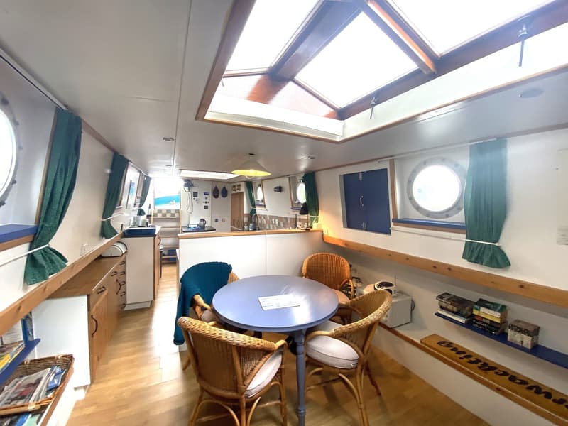 Skutsje Varend Woonschip 19.98 foto 14