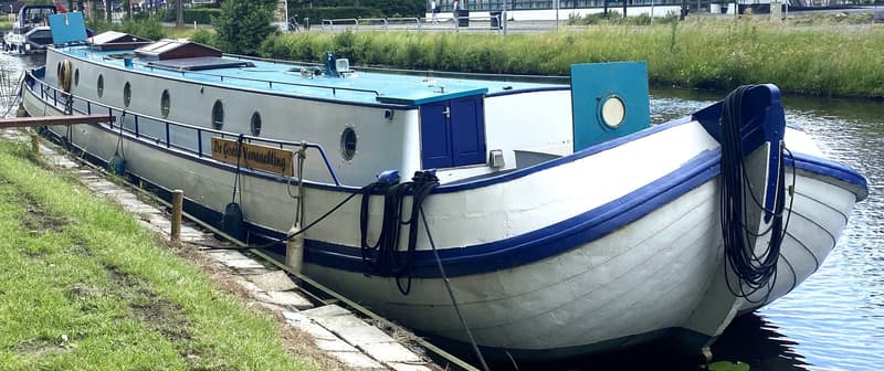 Skutsje Varend Woonschip 19.98 foto 4