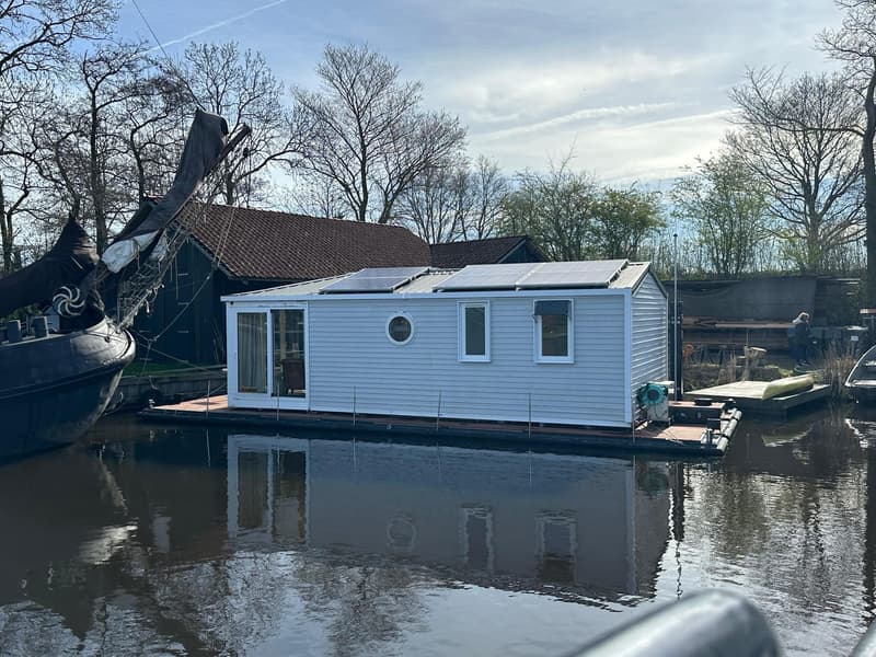 Aquahome Offshore Houseboat STE 12 Bij 5 foto 1