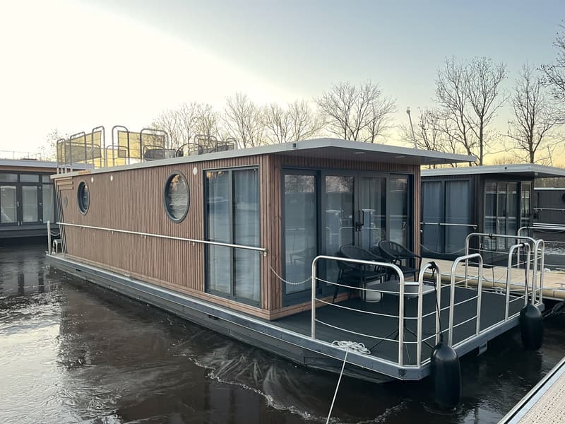 Nordic Season Houseboat NS 40 Eco 36m2 Sneekermeer Ligplaats foto 14