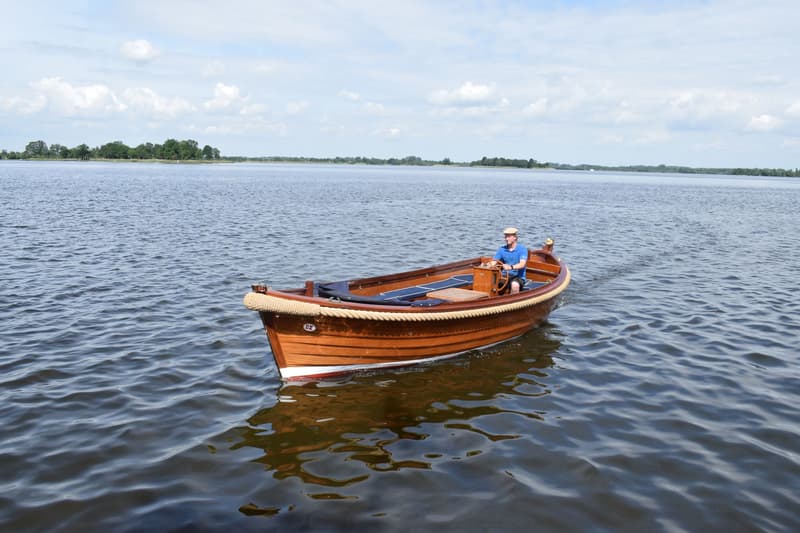 Breedendam 690 Spitsgat Sloep foto 2