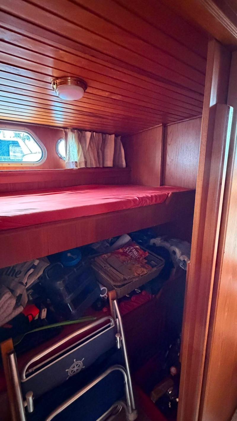 Van Der Valk 1300 Fly Bridge foto 20