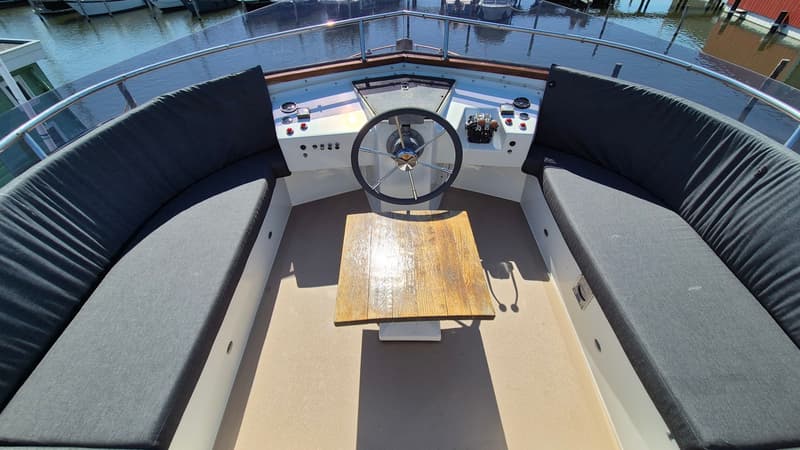 Ancora 44 Flybridge foto 19