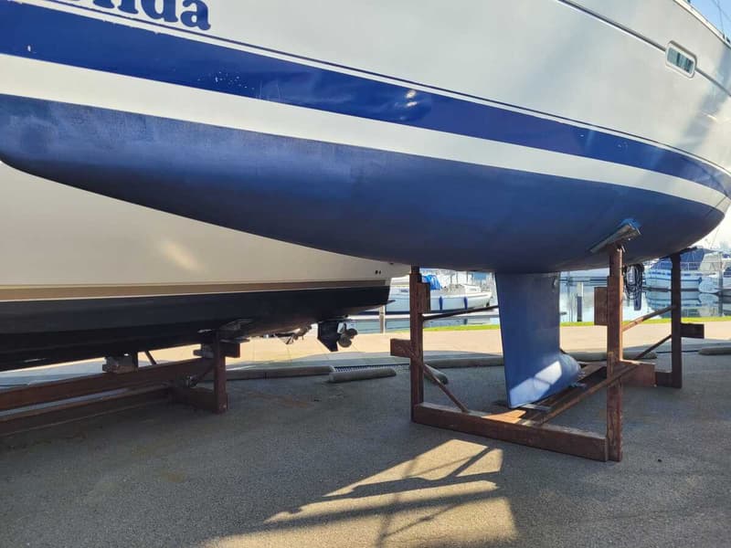 Beneteau Oceanis 373 foto 37