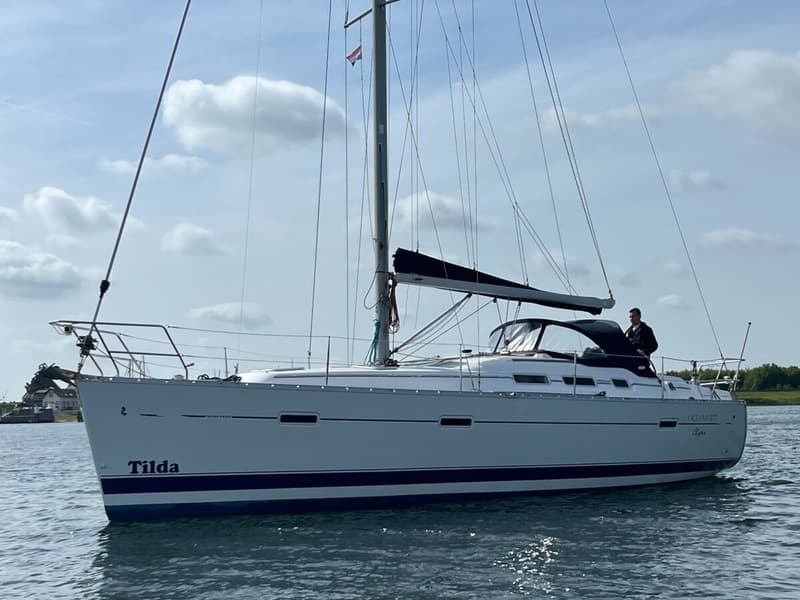Beneteau Oceanis 373 foto 41