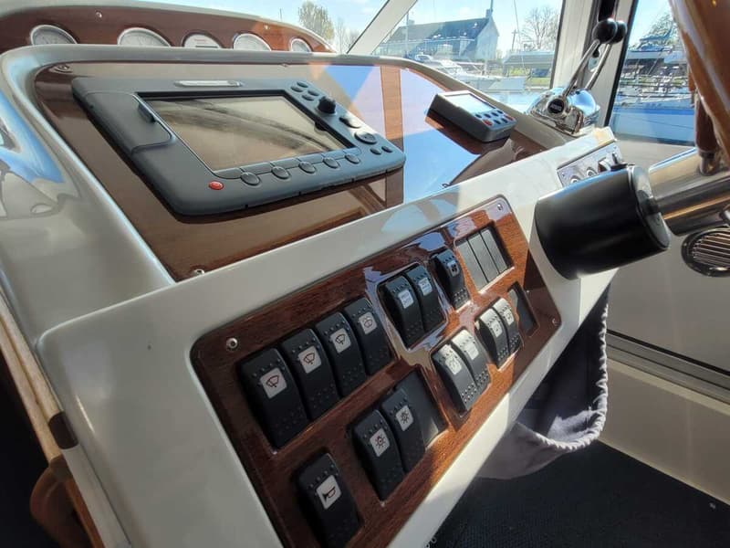 Nimbus 380 Commander foto 14