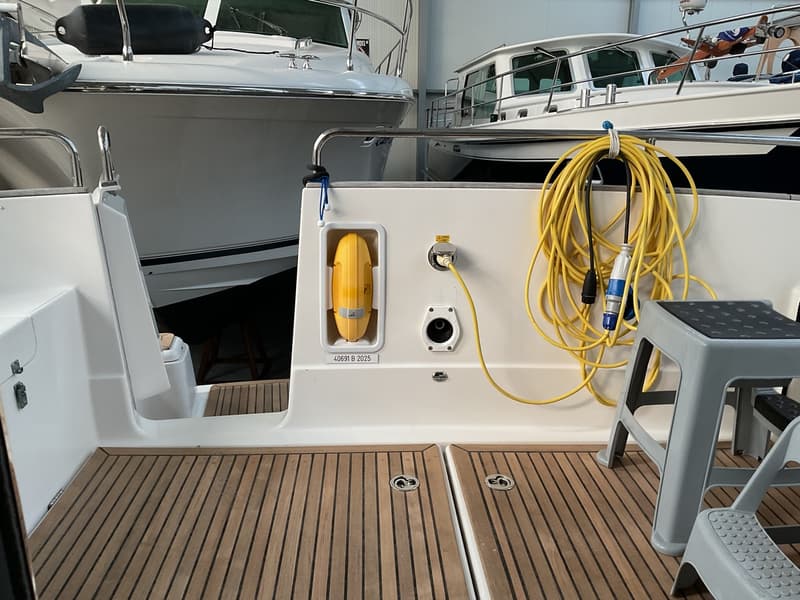 Nimbus 380 Commander foto 18