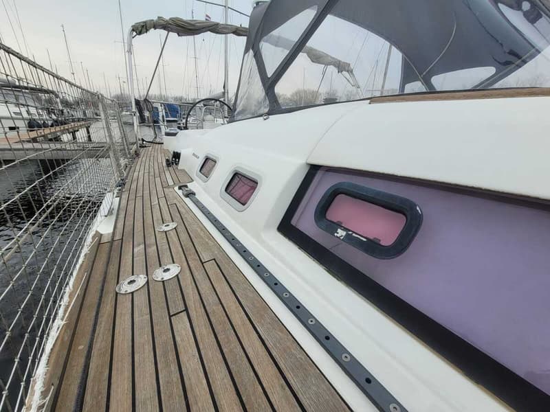 Beneteau Oceanis 54 foto 23
